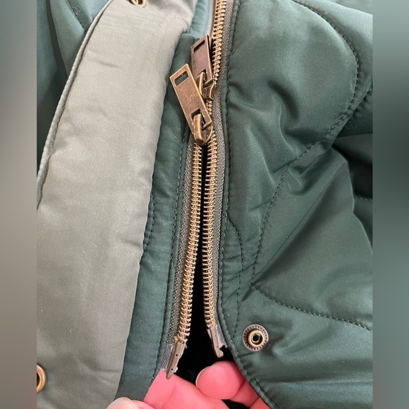 Summersalt Long ColorBlock Quilted Eco Coat Color Olive Eden Green Size M *flaws - Picture 11 of 12
